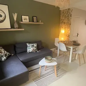 Hébergement de vacances Maison Mirabeau France