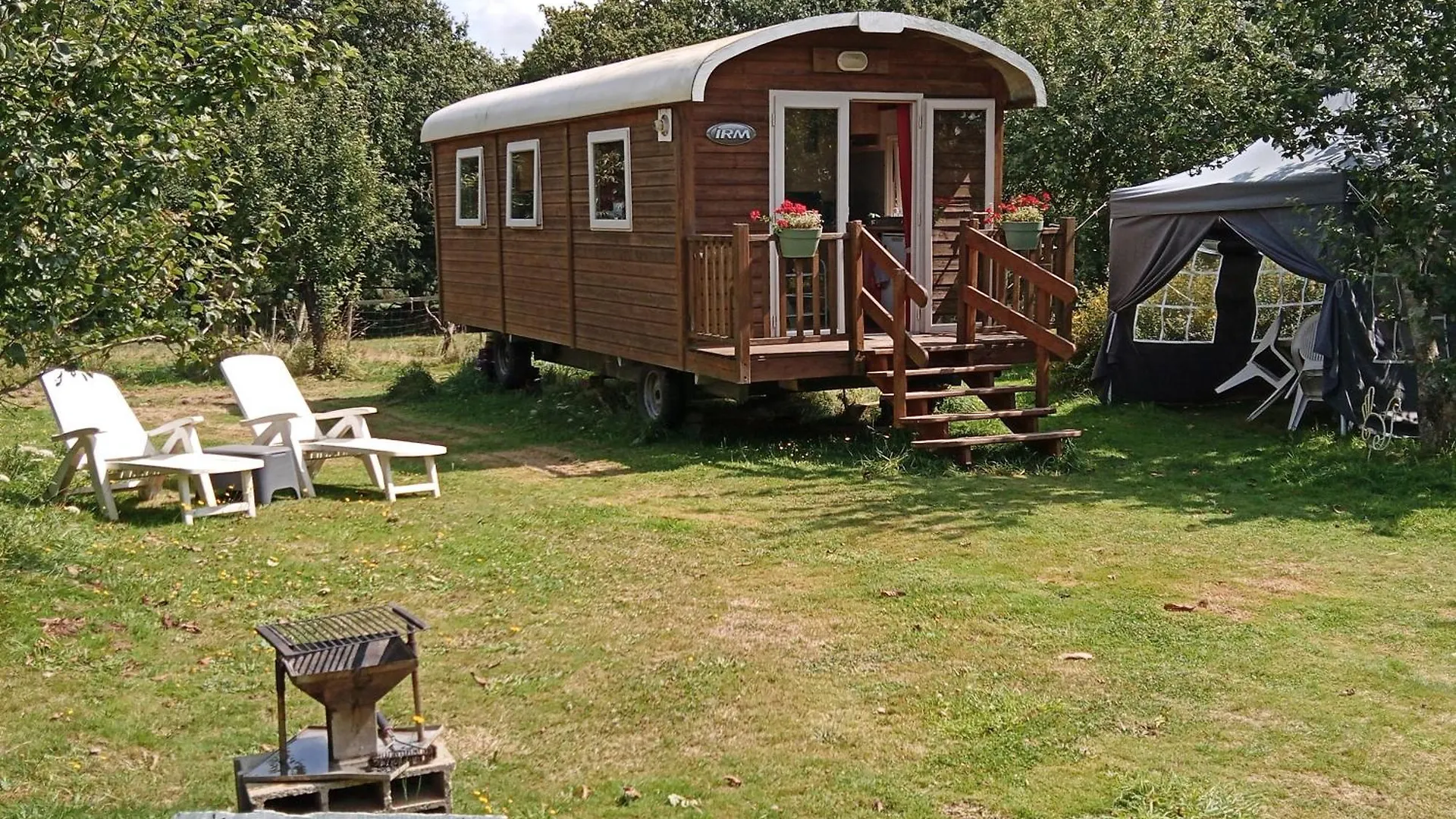 Hébergement de vacances Villa Roulotte Bigoudenne à Tréméoc